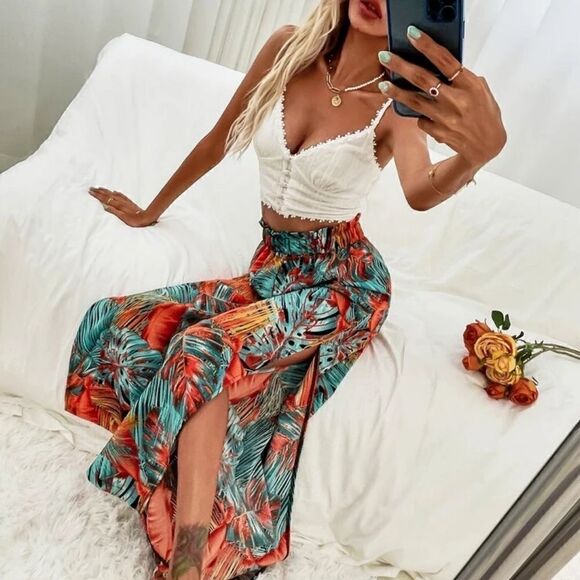 Plants Print Split Thigh Pants (size Large) NWT)💜💜💜👍 - Picture 3 of 10